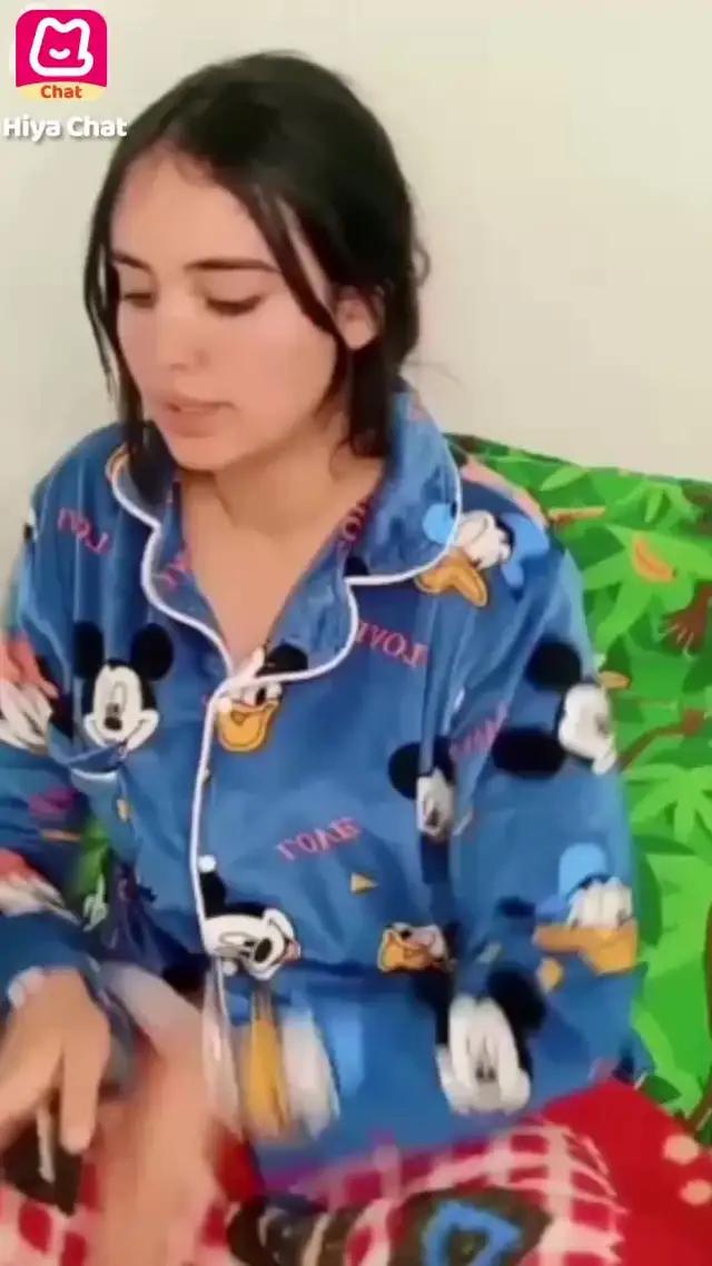 استمتع بالدردشة الحية في Hiya Chat