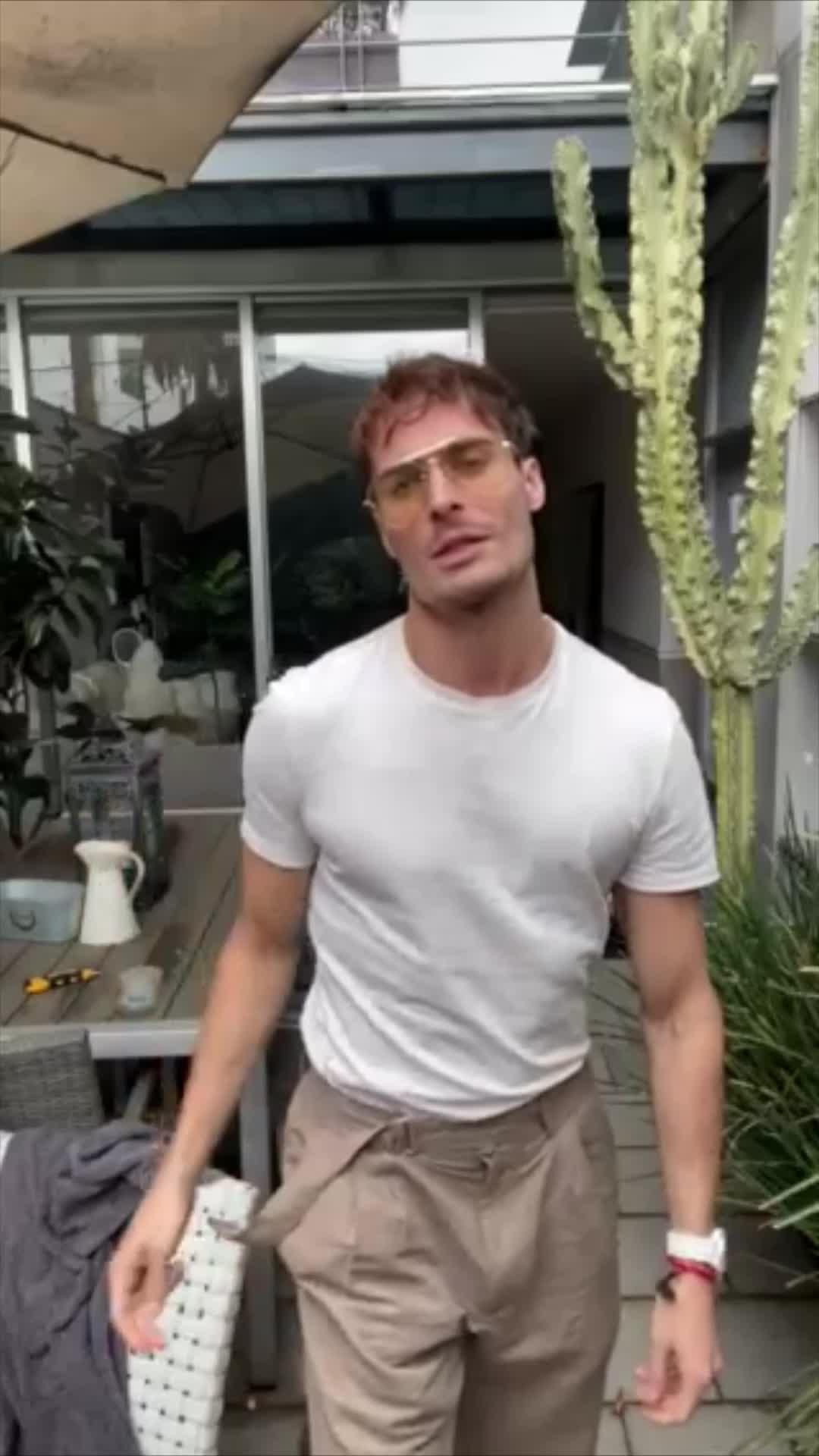 Find your gay partner now!