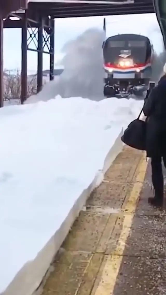 كيف ستعيش في هذا العالم المدفون في الجليد والثلج؟