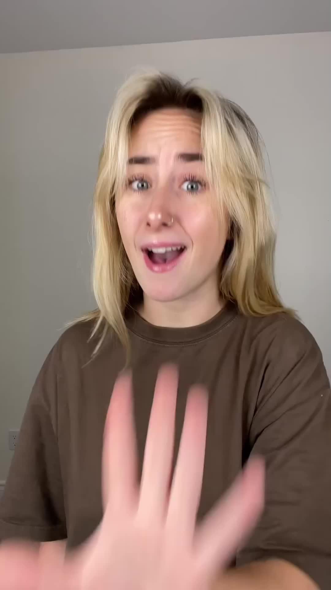 Edit your photos in 1 click!