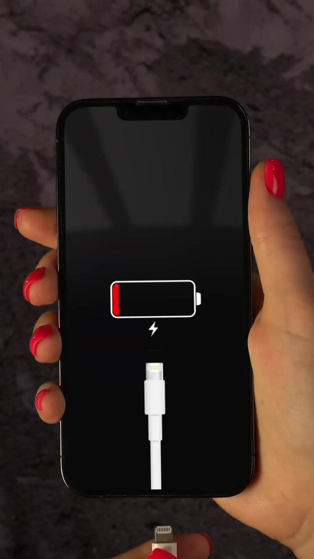 Wanna change your Charging screen? Try this! 