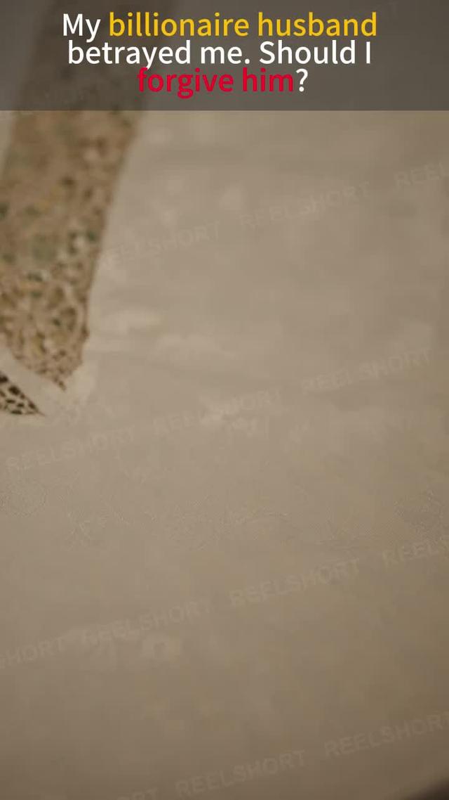 I'm forced to marry a loser to pay my mother debt. But turns out my poor husband is a Billionaire!?