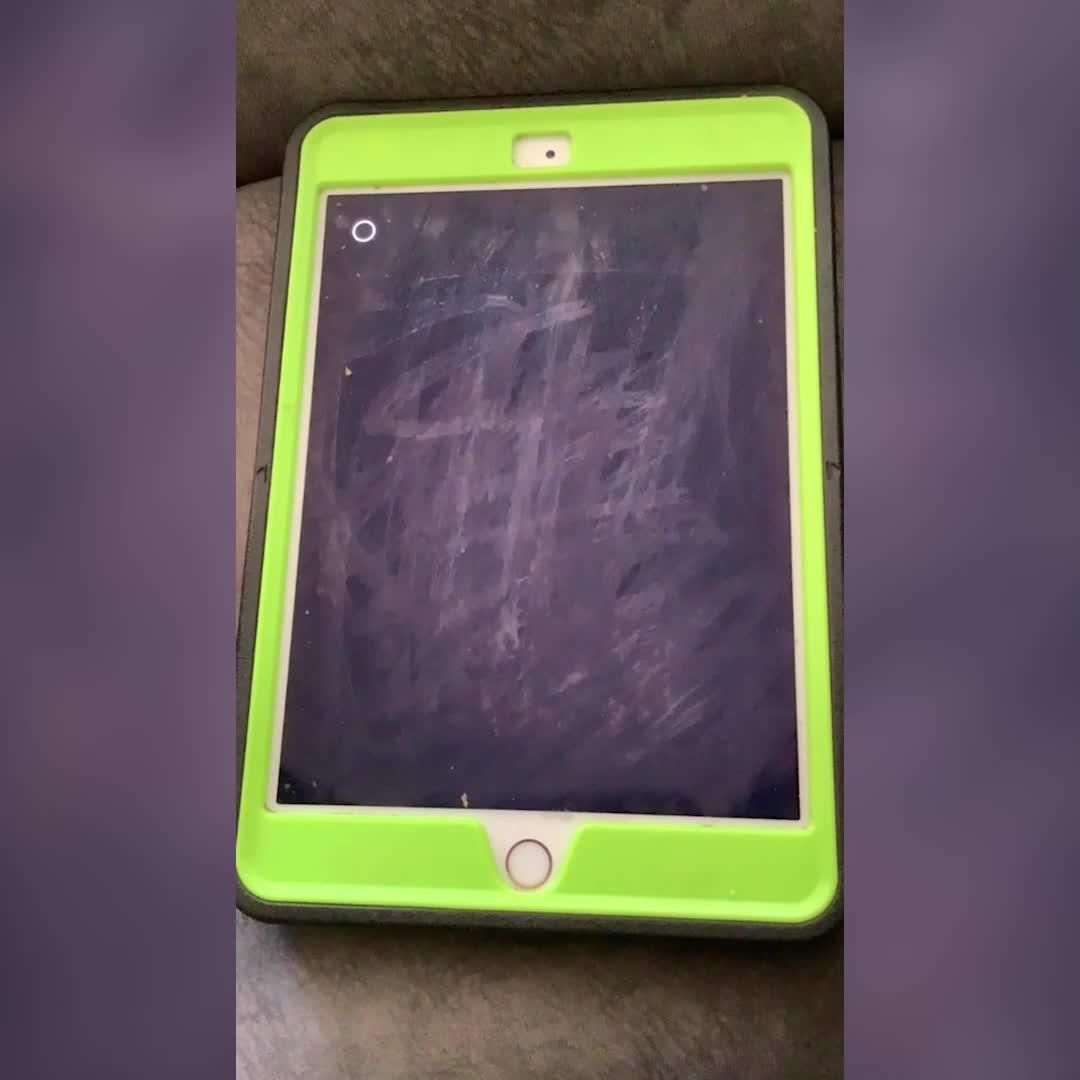 HD Wallpaper: 4K Background + Free Trial!