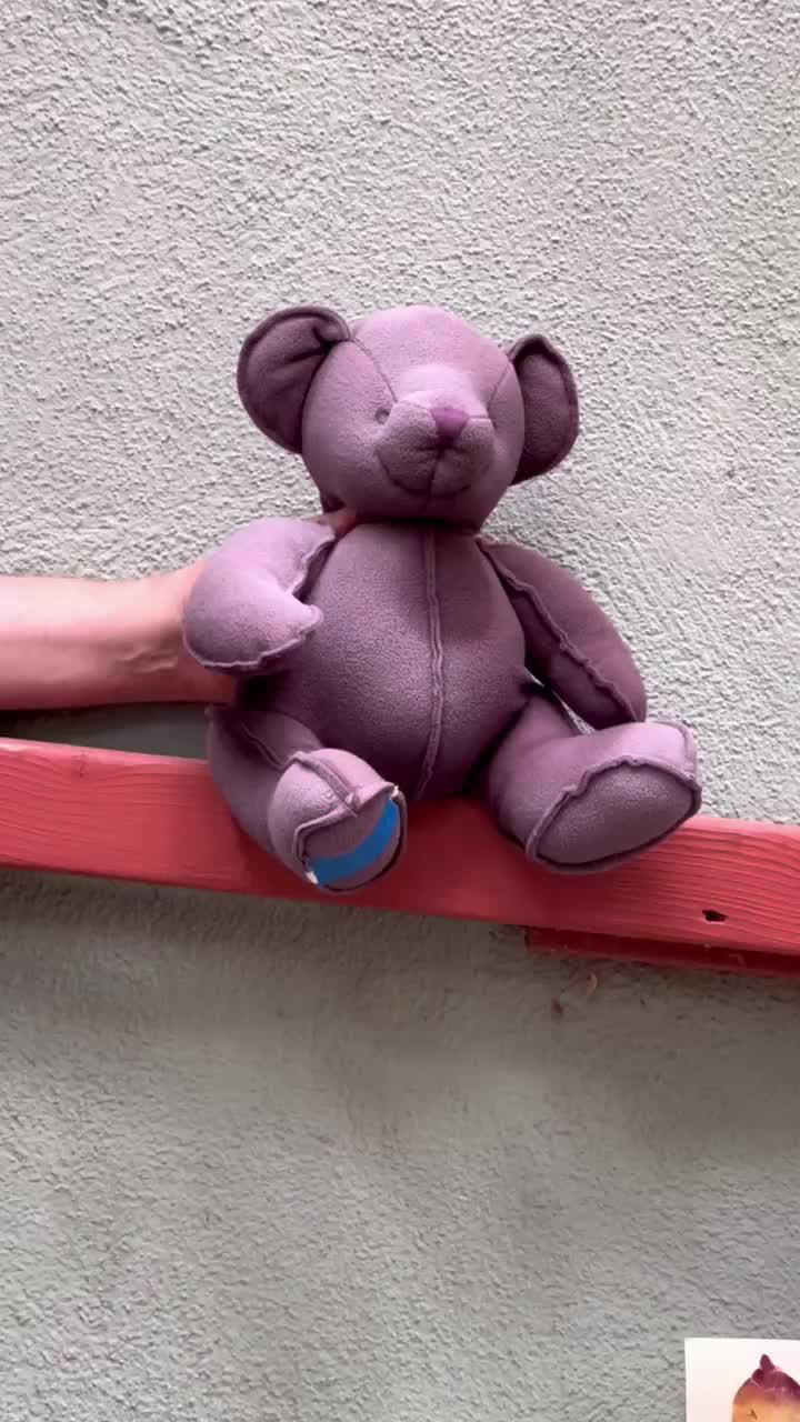 Get a good night’s sleep and learn your patterns with Sleep Tracker.