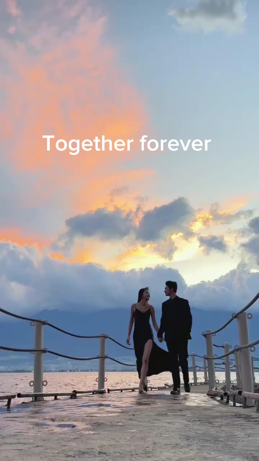 Live psychic reading First 3 mins FREE.Ask about love, relationship,future,career&family privately.