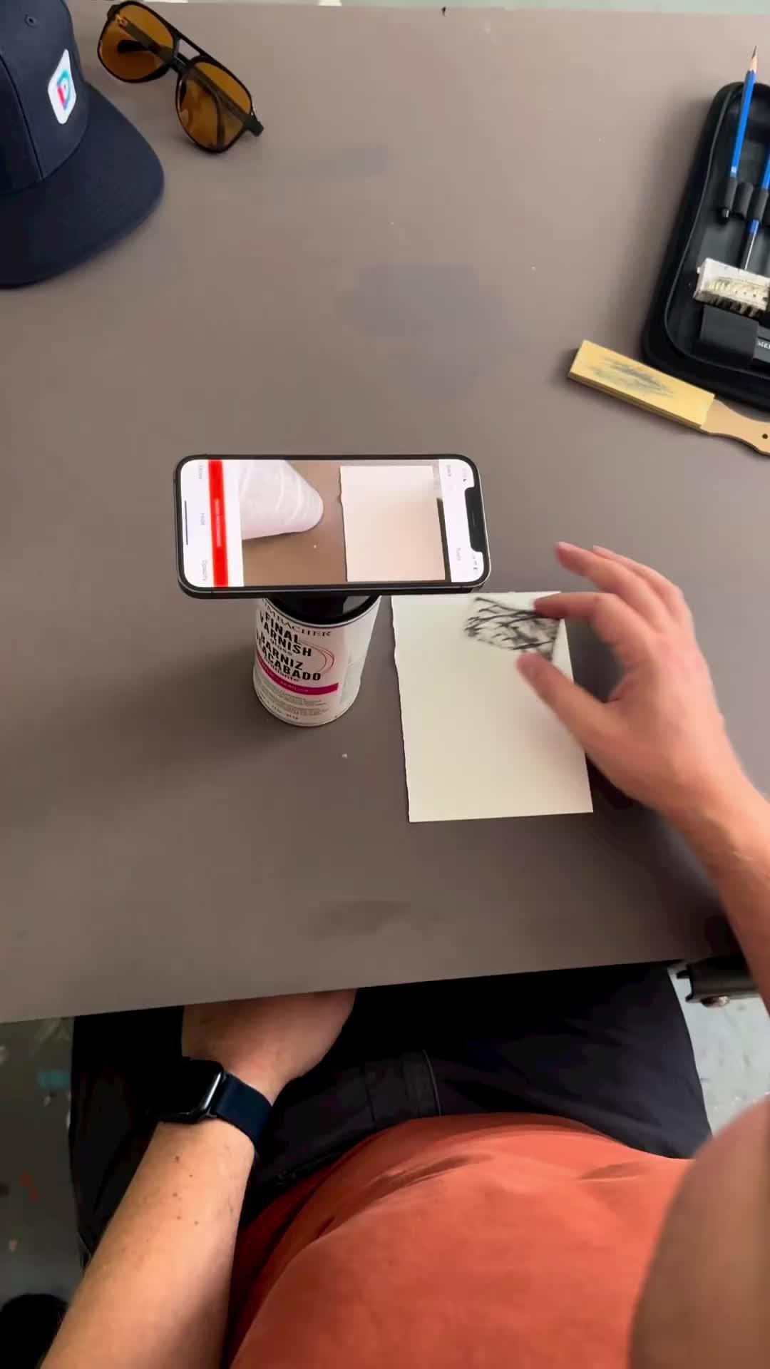 Trace pictures onto anything with Da Vinci Eye AR Art Projector! Download now on iOS and Android