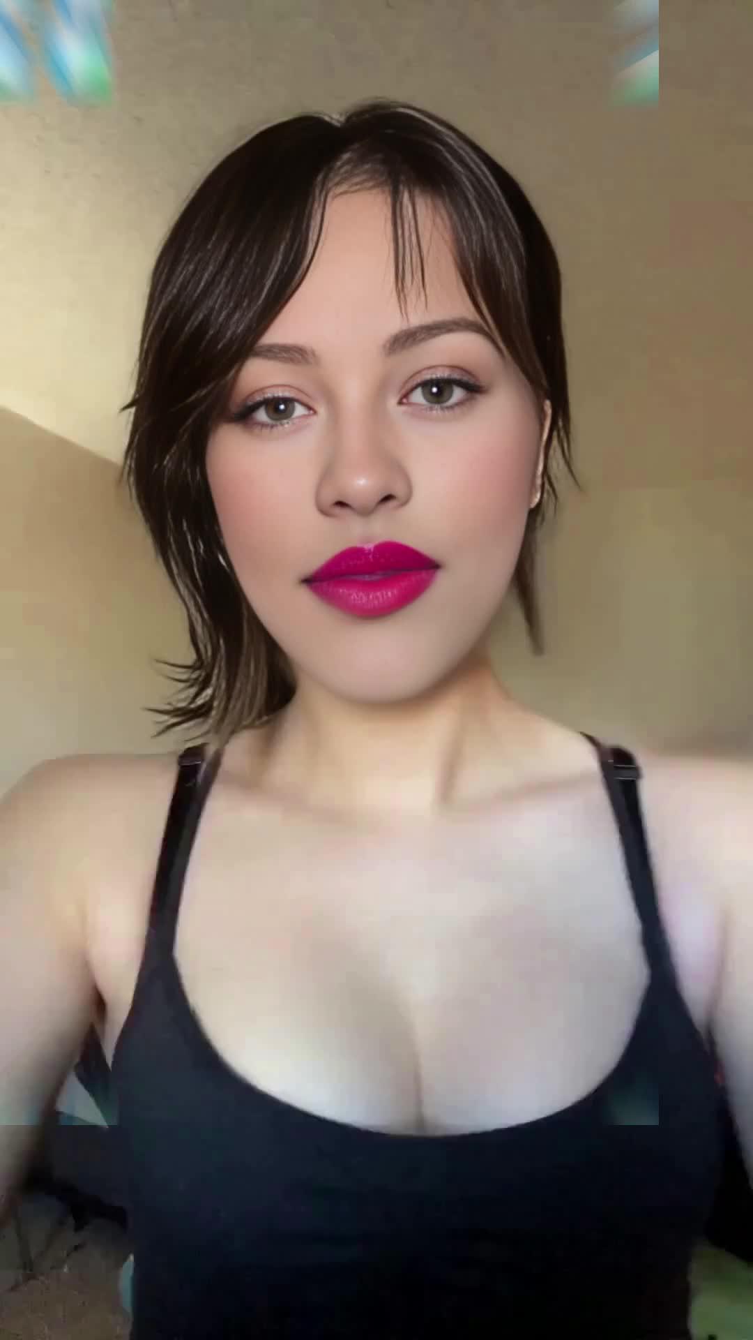 Love Movies? Share Your Thoughts, Join the Discussion!