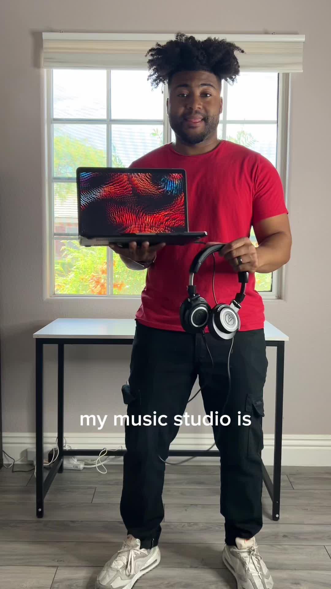 TEMU has turned my empty office into my creative space 🎵 Use code: dmr2428 in #temu search bar for up to 90% off! Find it in my linktree (new app users only with qualifying orders) Free shipping on items shipped from Temu, Free Returns for up to 90 days #temufinds #temuhaul #music #song