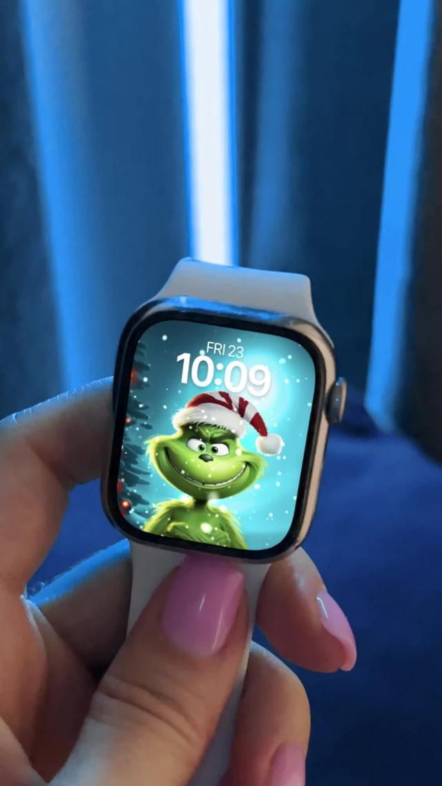 Christmas Apple Watch Faces!