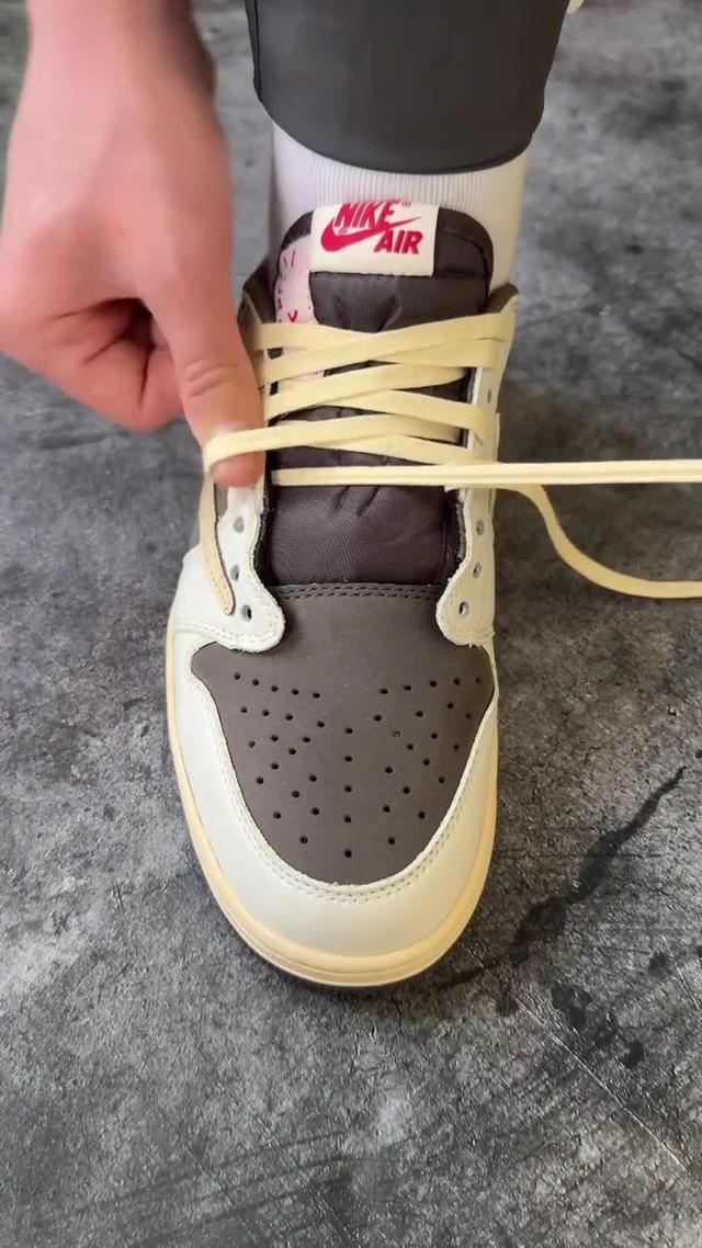 Download and create your wishlist!