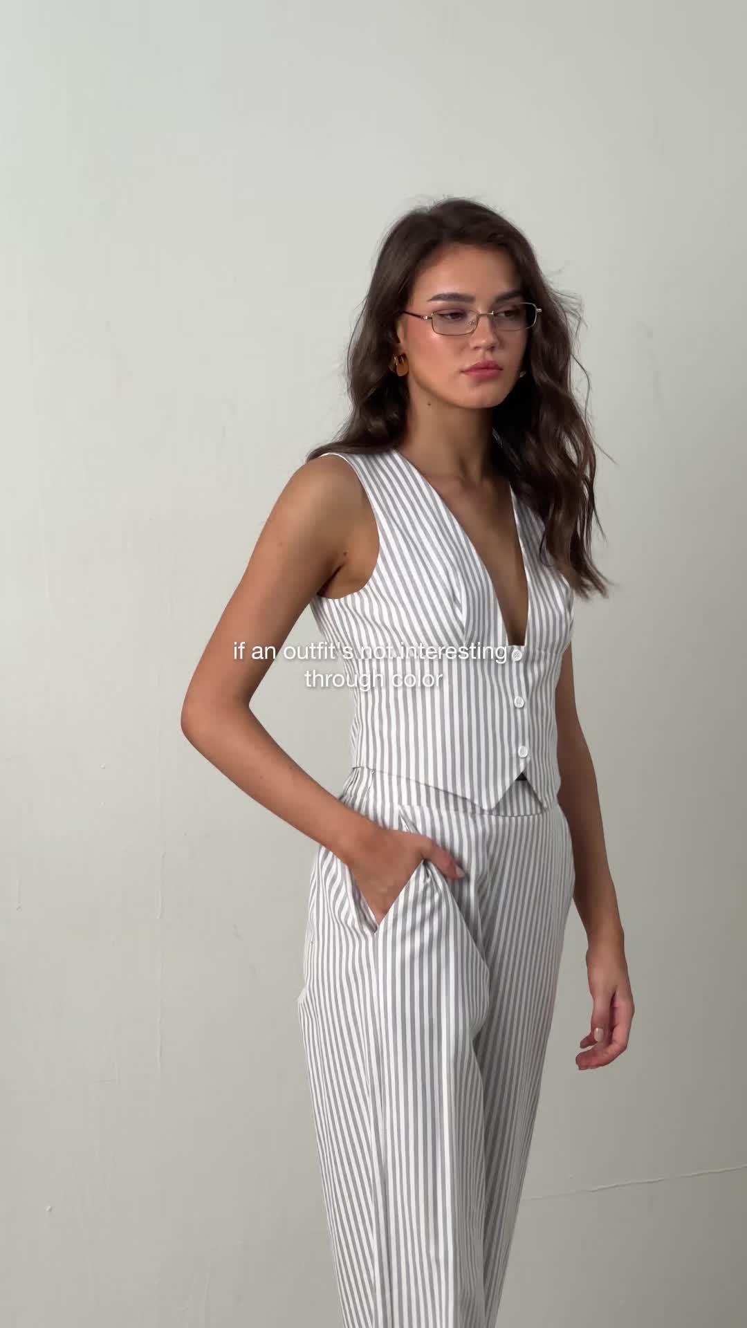 Adorable & affordable! Get 20% off your 1st app order!