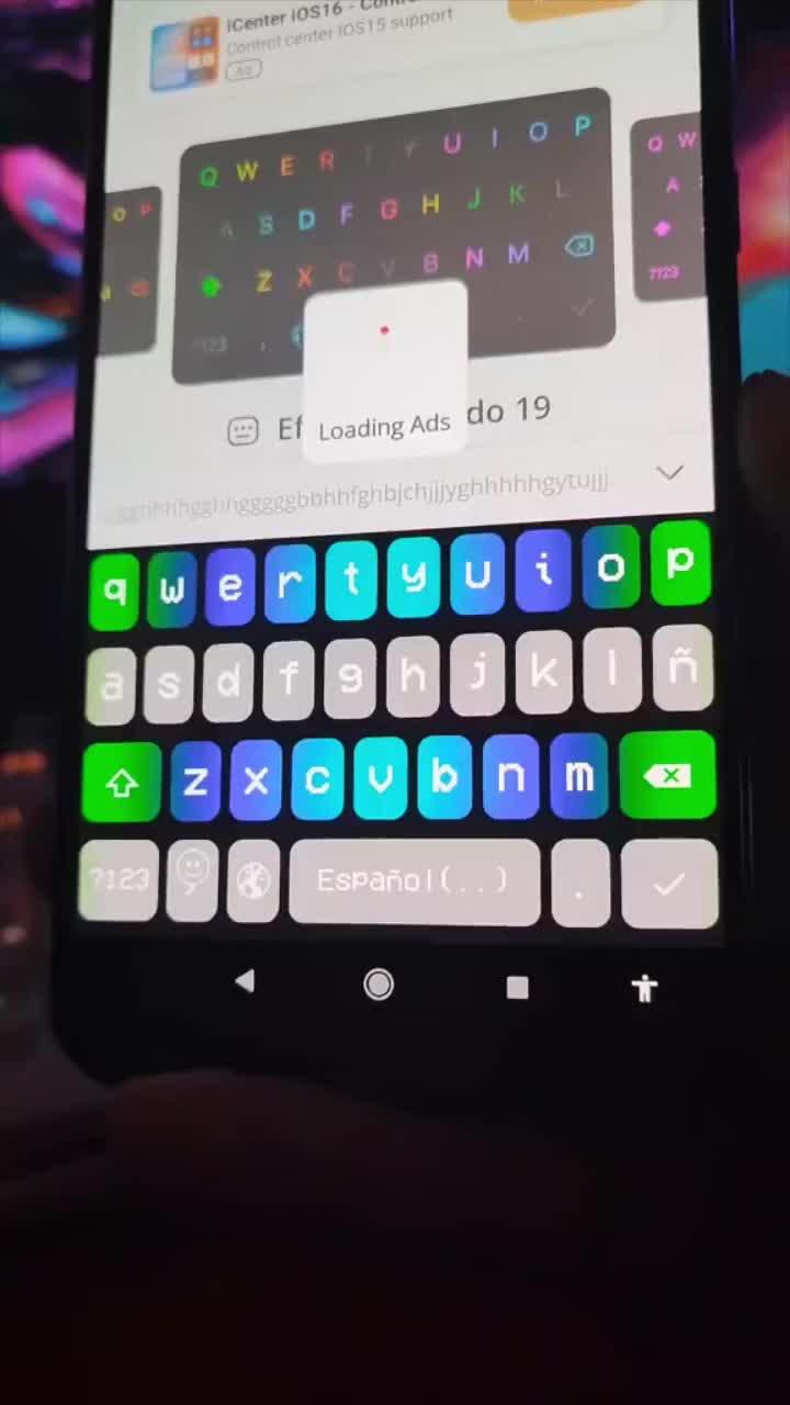 Color Theme Keyboard App