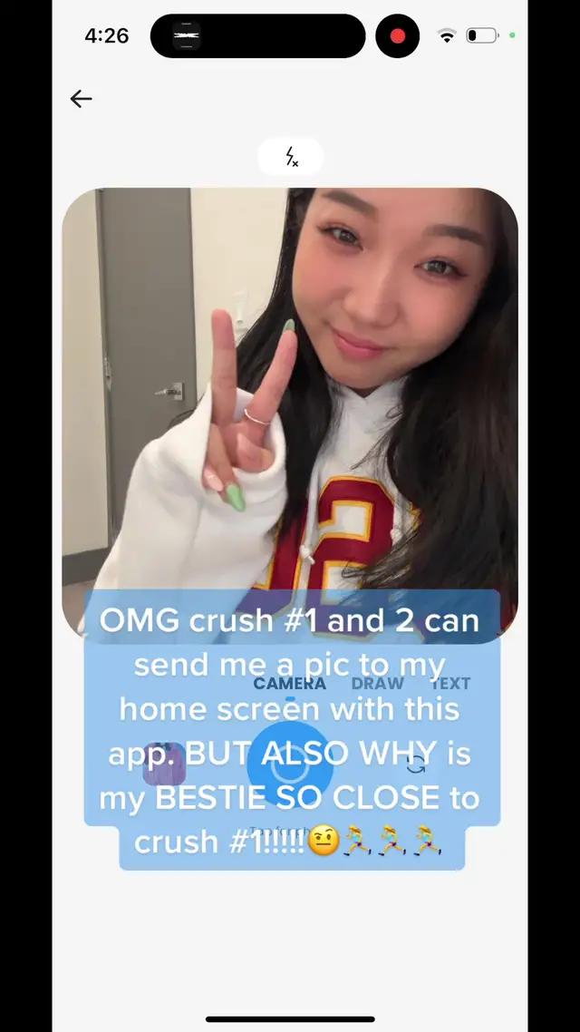 @livestatus.app this is so cute but WHY IS SHE WITH HIM