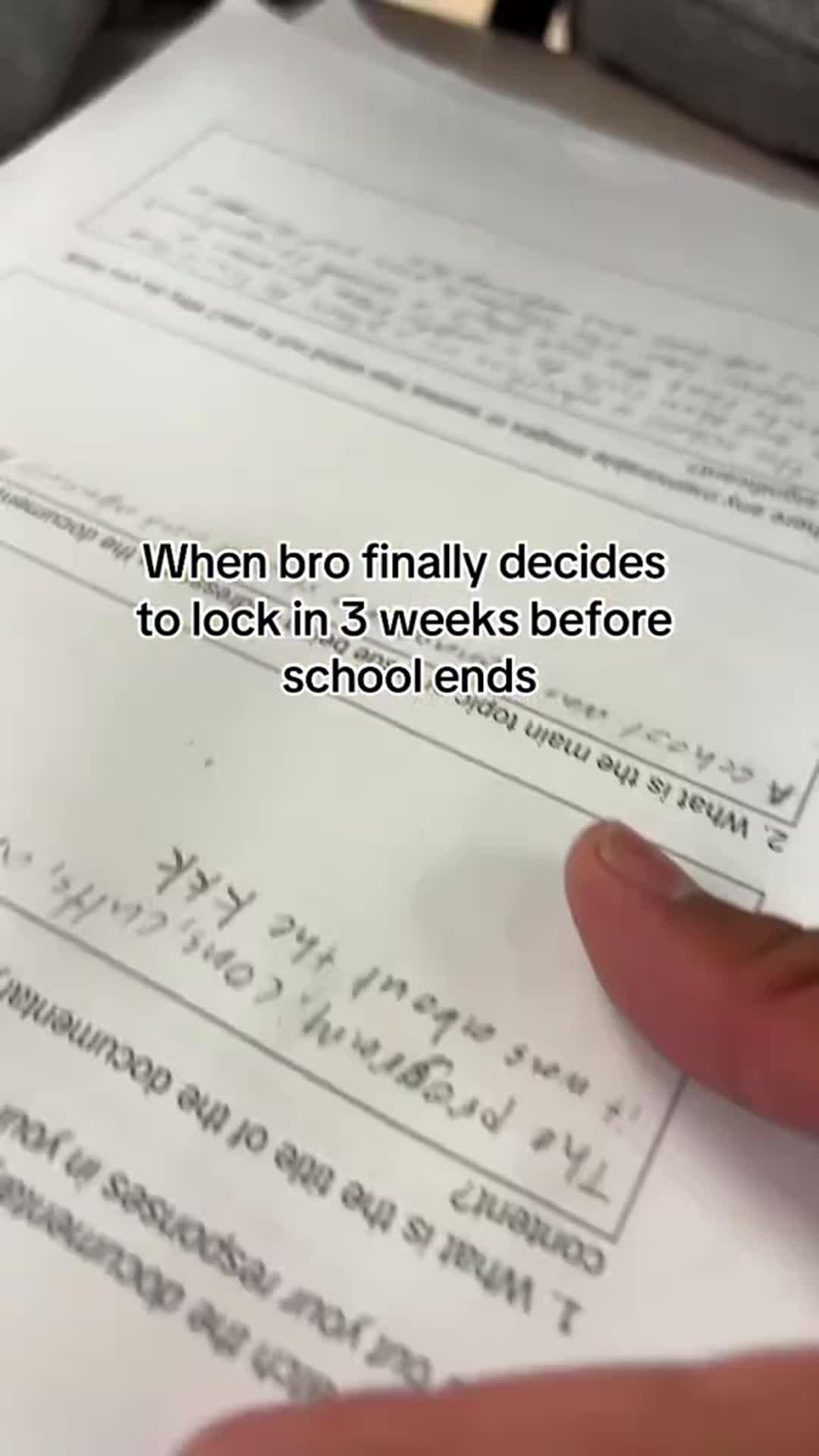 someone: how’s your studies going on?#studytoolsforstudents #AI #studyhacks #studytok #goodgrades #gradereport #finalsweek
