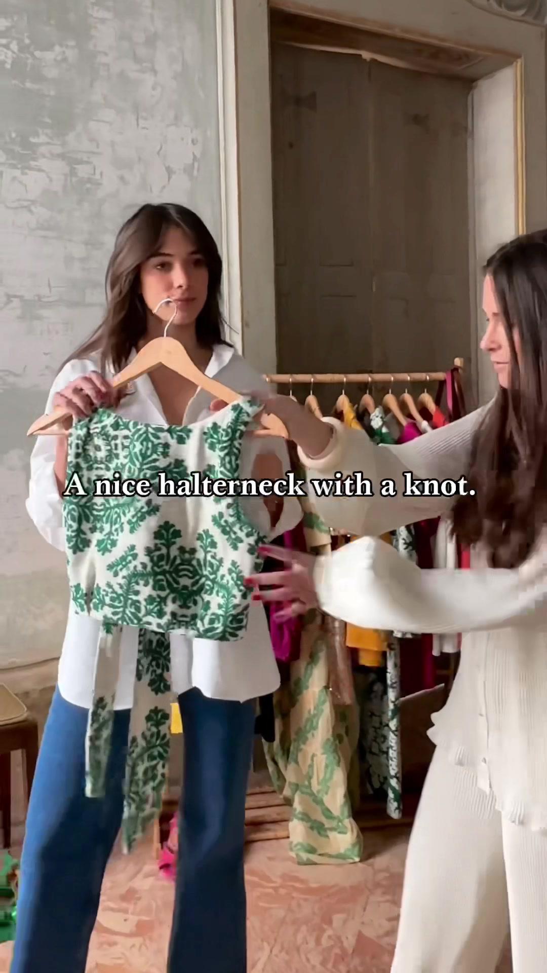 Try on haul Éditions Sézane ✨ Obsessed wirh this green set 💚 What do you think of it? #sezane #sezanelovers  #tryonhaul #fashiontiktok #frenchoutfit