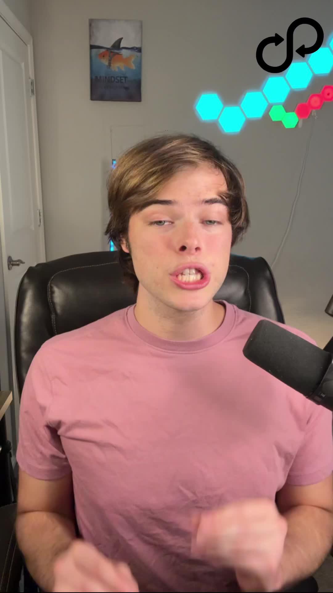 Easily transfer your playlist between music platforms!