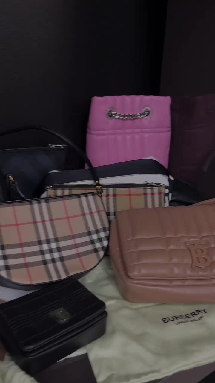 Prices starting at $69 and up to 90% Off luxury goods! The best part? It all ships FAST!!