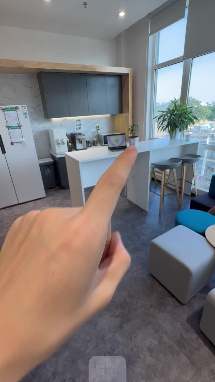 Set exclusive widgets & themes for your Phone