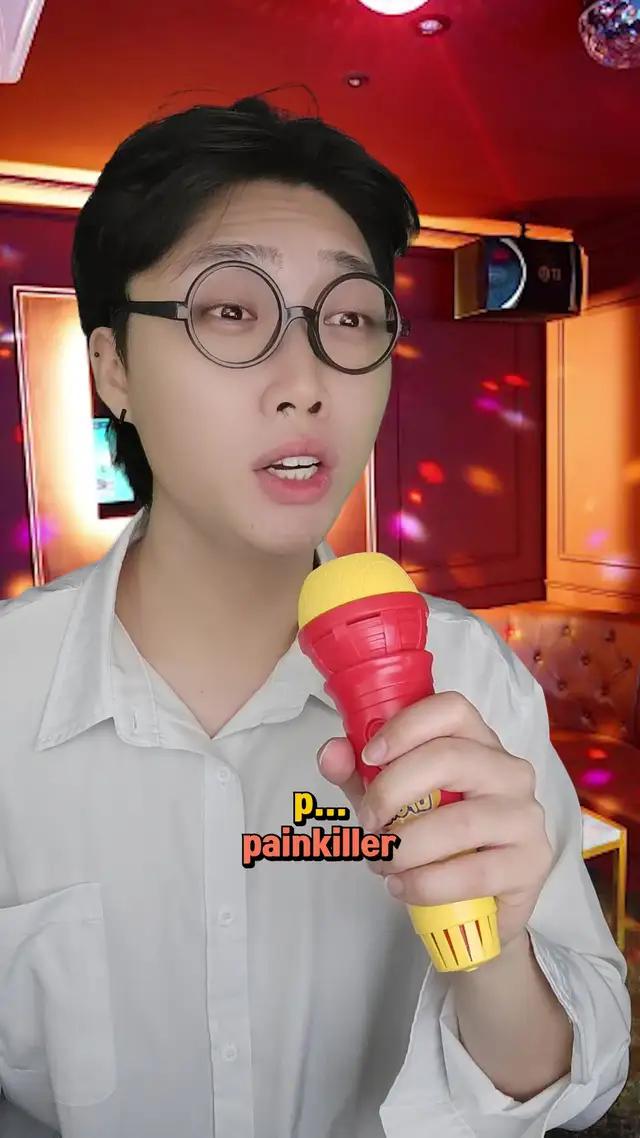 🔥친구랑 노래방을 안가는 이유🔥 #weplay #위플레이 #캐치노래방 #노래방 #노래방어플 #친구유형 #친구공감 #집순이 #집돌이 #어플추천 #일상 #공감 #일상공감 #공감영상 #웃긴영상 #코미디 #틱톡코미디 #상황극 #틱톡상황극 #코인노래방 #코노 #동전노래방 #fyp #fypシ #viral #viralvideo