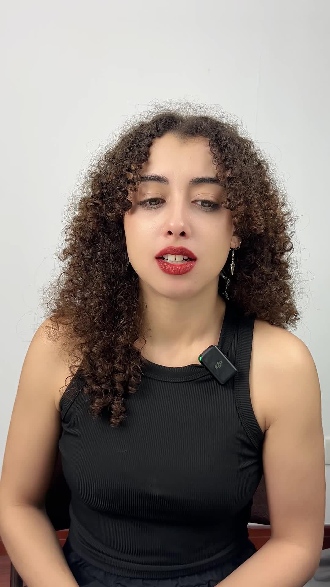 Try Linky, chat with anyone you want!