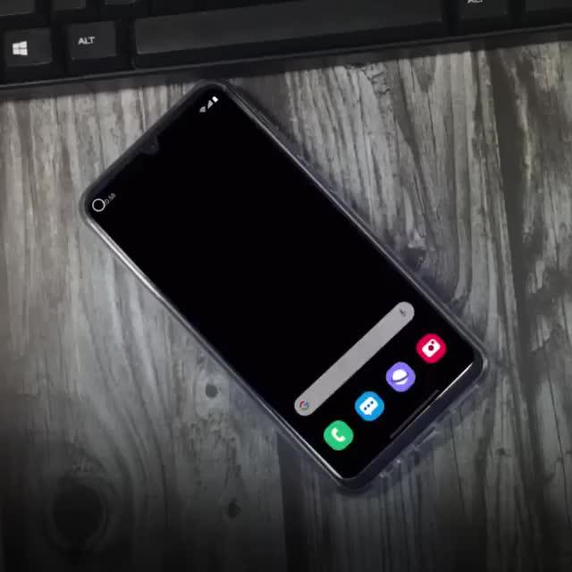 Discover our Magic Fluid live wallpaper 4D - Touch wallpaper to feel the magic flow!