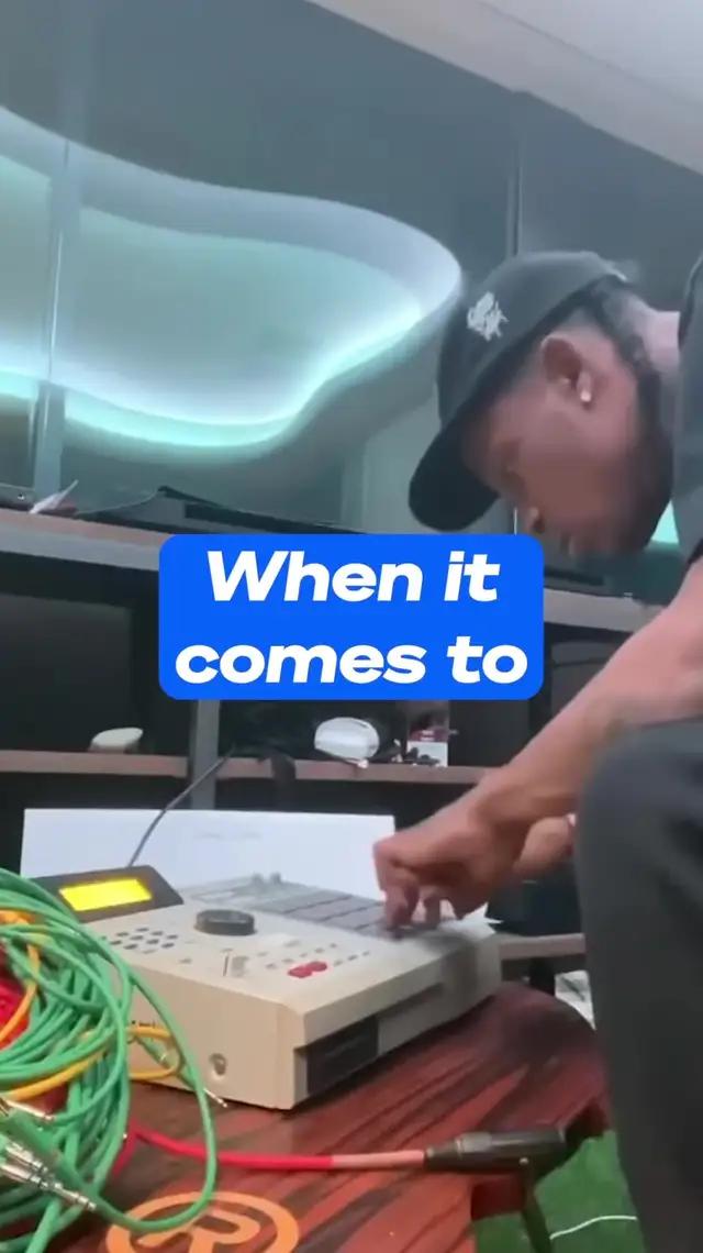 we cooking up beats outside all summertime. get out the crib!  #producer #flstudio #musicproduction #flstudioworkflow #beatmakingtips #musicproductiontricks #ableton #FLStudioTips #splice #producertok 