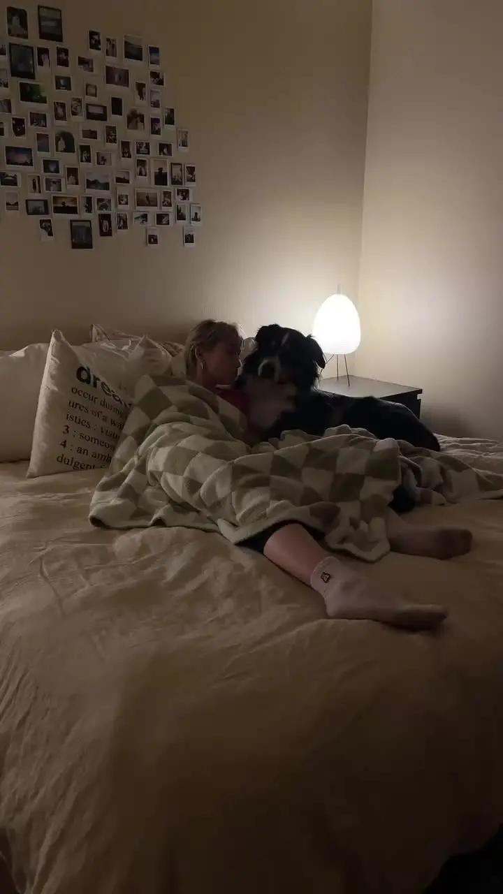 Get a good night’s sleep and learn your patterns with Sleep Tracker.