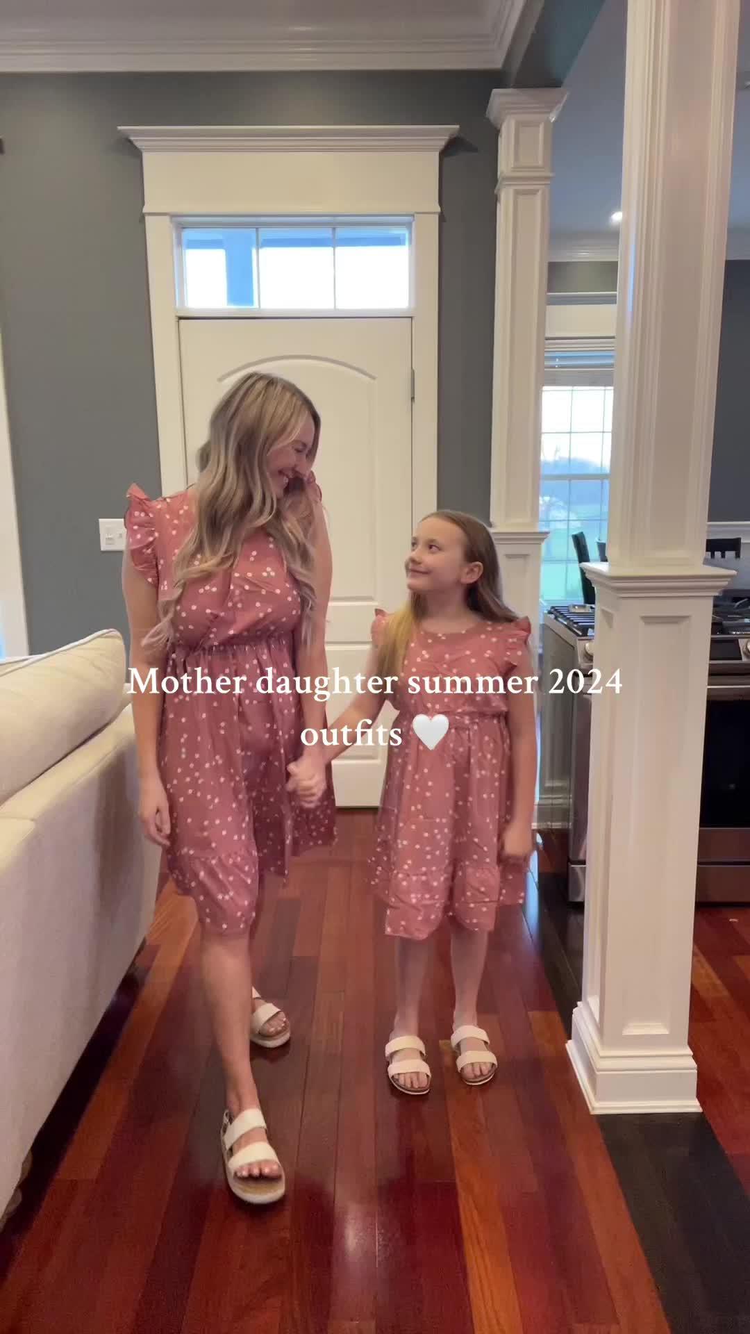 Pick your favoriate one #fyp #foryou #style #outfit #darkfeminine 🆓FREE GIFT!!!! $0 Temu Haul!!!❤️⚡🎁 You can get this item for free now!!! Click the card to get your gift today! *Only for new app users with qualifying orders #Temu #zerotemuhaul #shopwithme #tryonhaul #freetemuhaul