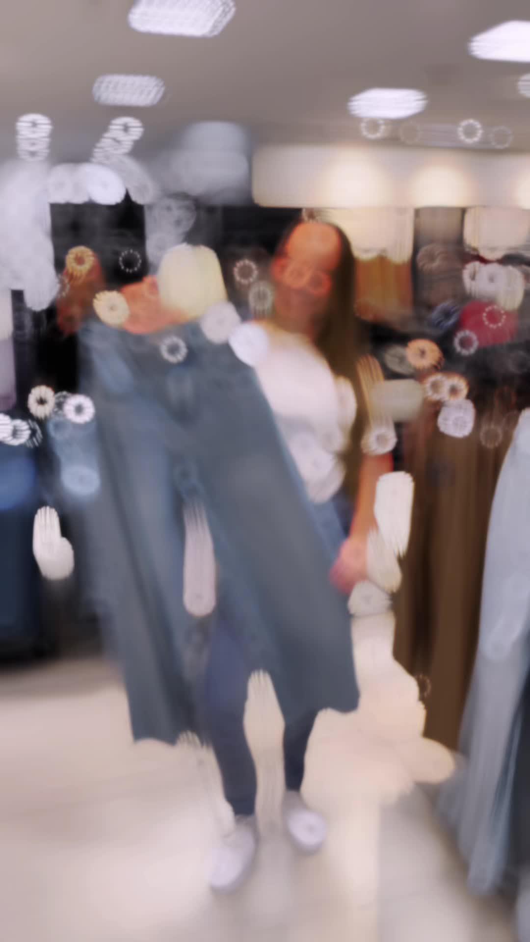 Compre seus looks no app C&A. Baixe agora e aproveite!