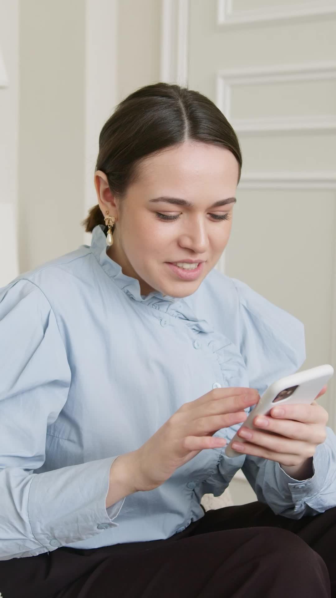 Raise a pet on your lock screen