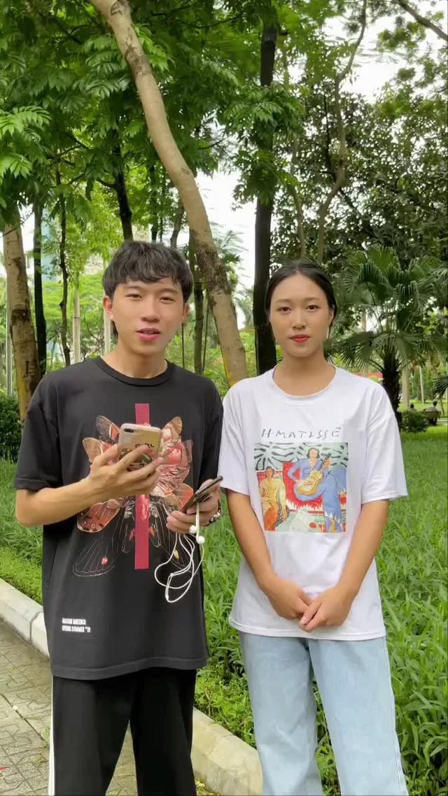 Giải phóng ca sĩ trong bạn và thưởng thức ca hát từ hôm nay!