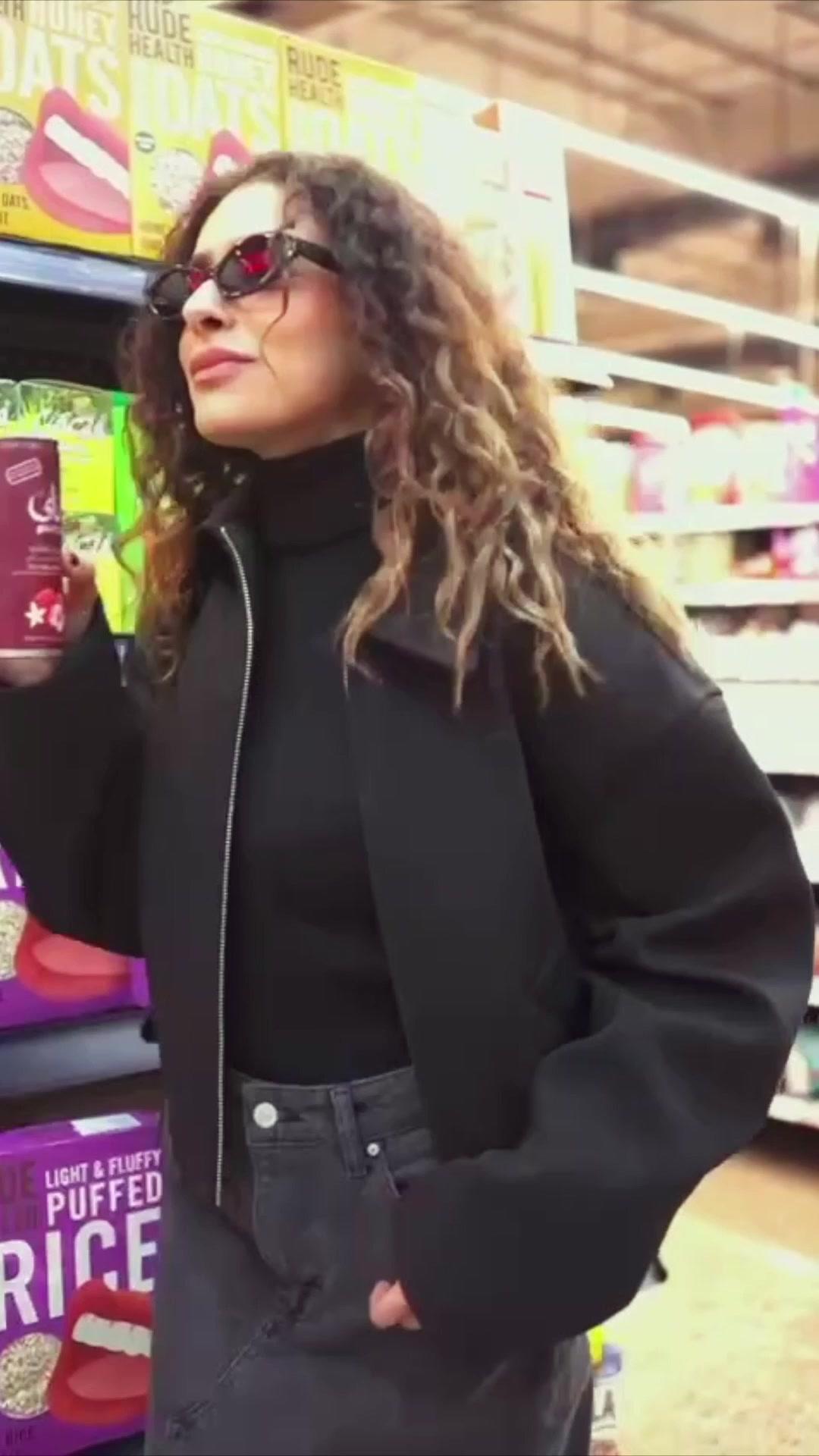 تسجيل دخول لا مثيل له مع Trendyol! أشعل الأجواء، واعرض الإطلالة، وانشر الحب!  @trendyol.ar #trendyol #تسجيل_دخول 