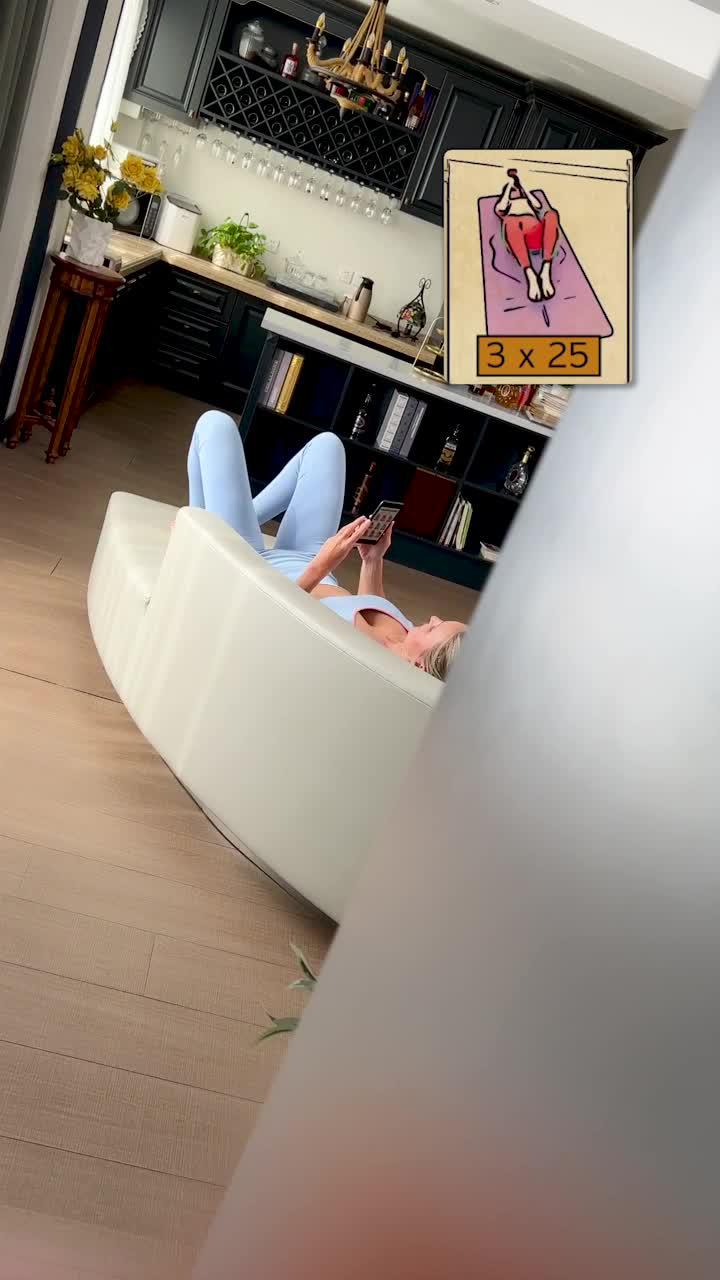 Lazy girl workout! Workout at home at any time, with zero equipment.