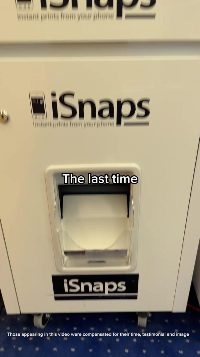 Get your 45 6x4 free photo prints every month. Just pay delivery. Or free collection points.