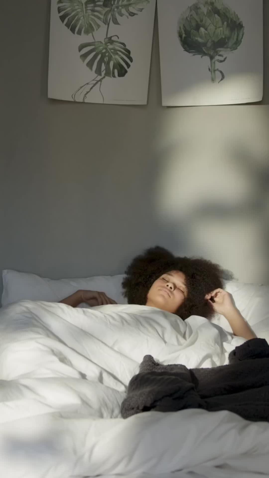 Get a good night’s sleep and learn your patterns with Sleep Tracker.