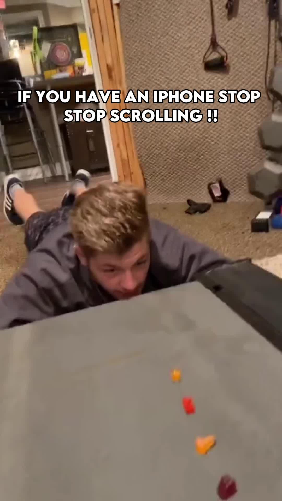 Set exclusive widgets & themes for your Phone!