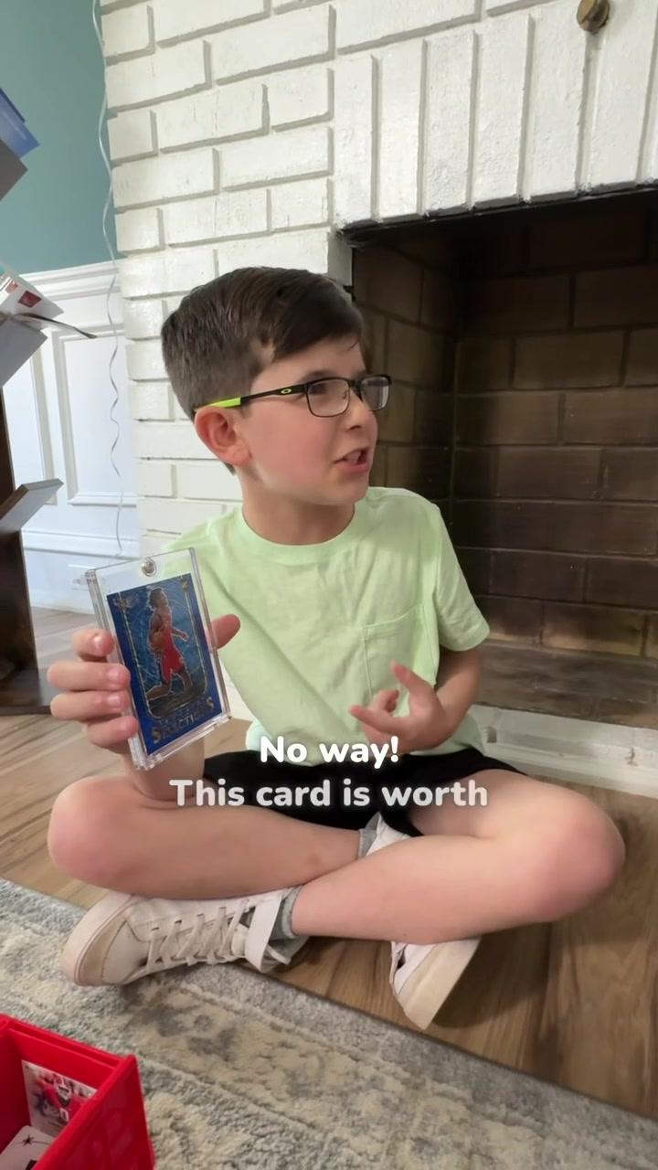 You have to keep up with the times! The CollX App is helping collectors level up in the hobby! #sportscards #collecting #cards #tradingcards #collxapp #buyingcards