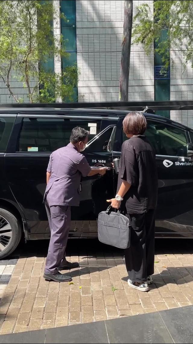 Experience comfort in commuting to the utmost, on a Silverbird ride. Order through MyBluebird App!