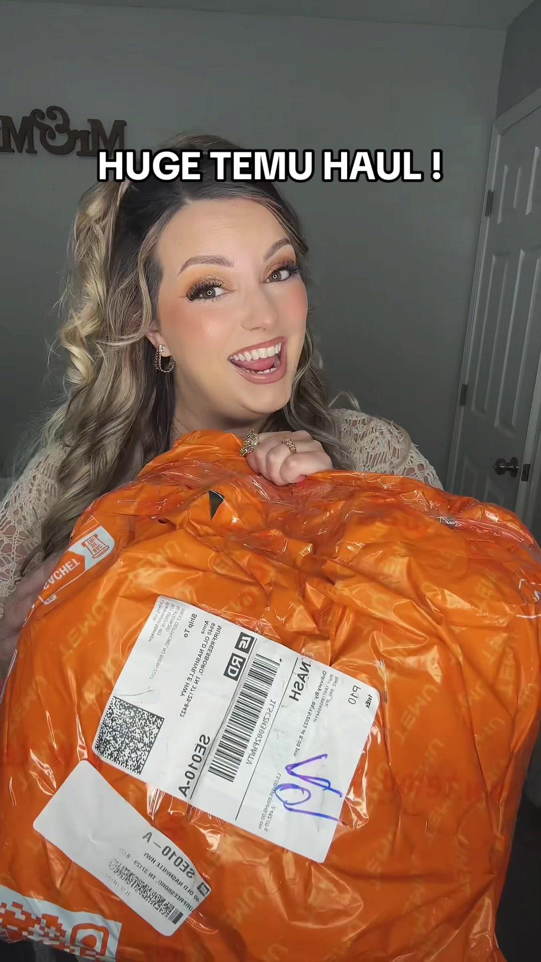 Honestly, obsessed isnt enough ✌🏼 #temu #haul for you guys 90%off, download temu app, Search my code dkg4246 in the search bar for under $1 list in bi0  #viral #unboxing #fyp #parati #temufinds