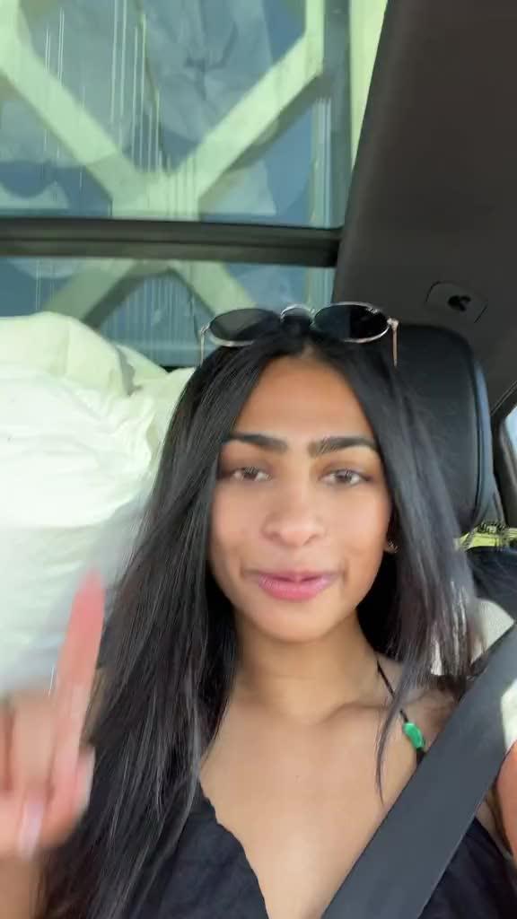 Download nup app, customize your avatar and hang out with college students in virtual parties!