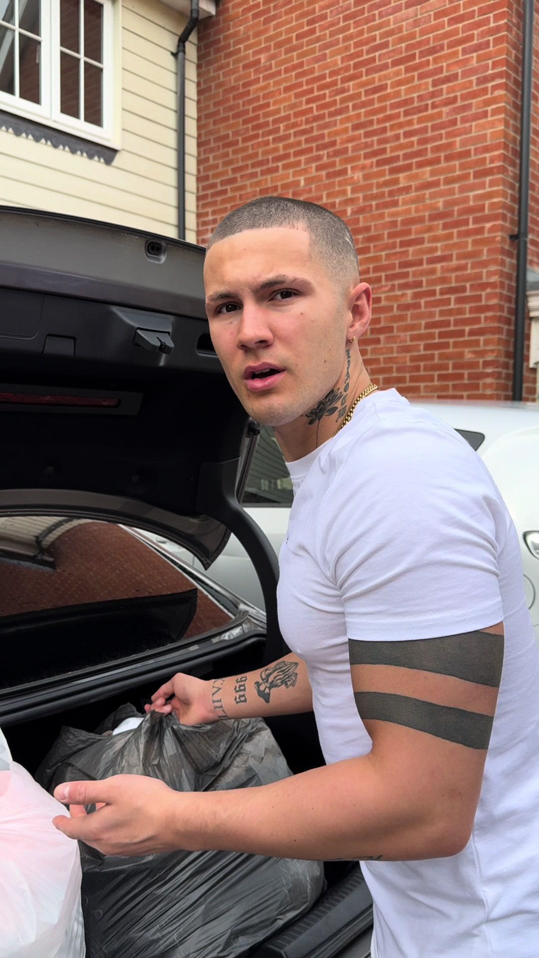 Ok i won’t moan about the drive ever again! Nat got me good 😂😂😂 - IG ethanaveiro #fyp #foryoupage #viral #trending #xyzbca @Cuvva AD