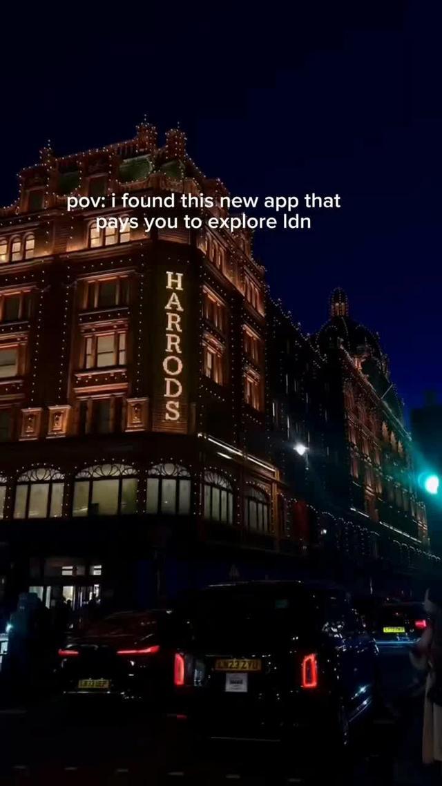 Sign up to Hyper, complete quests and join experiences!