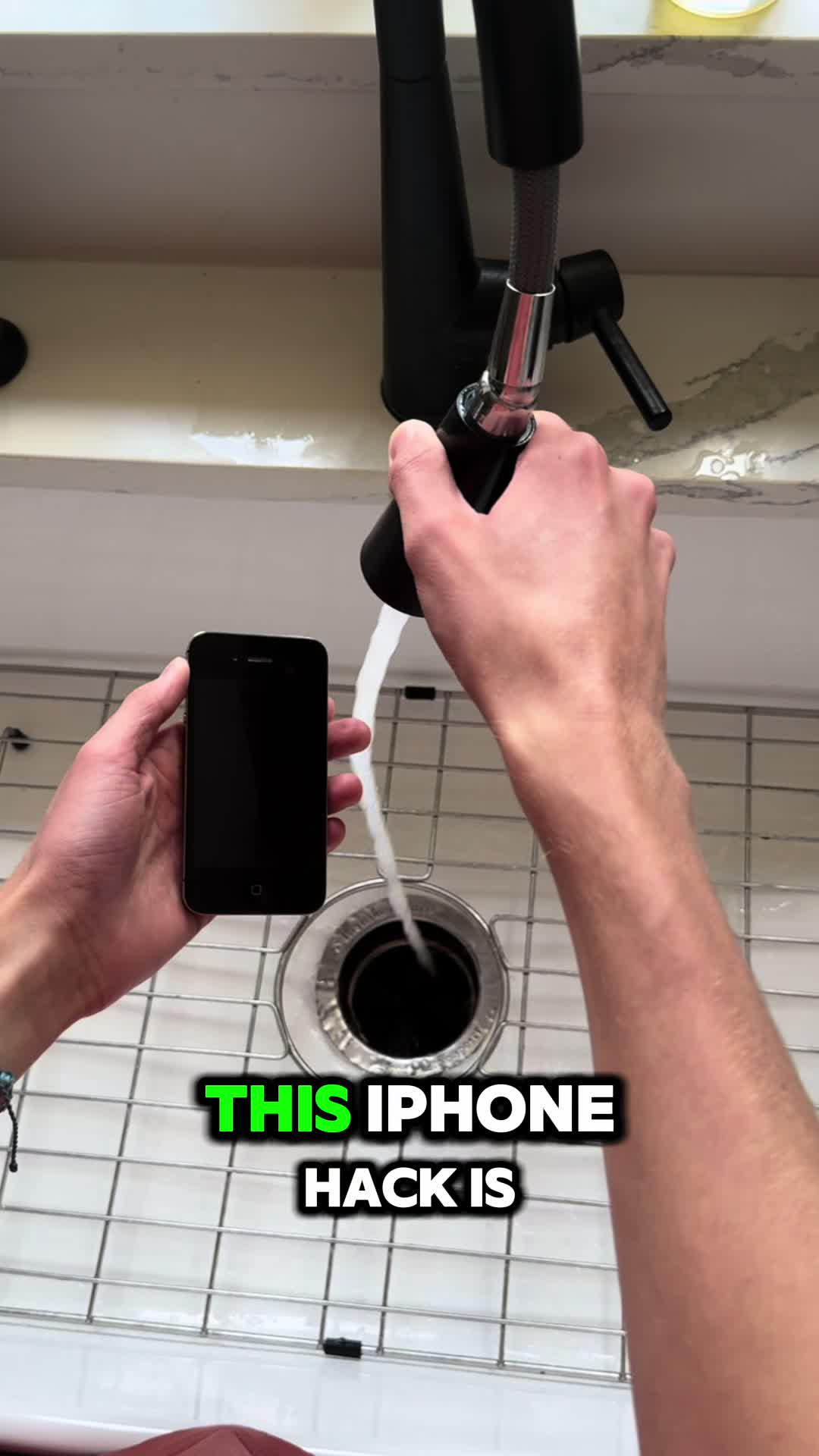 Free up iphone storage in seconds with Cleanup