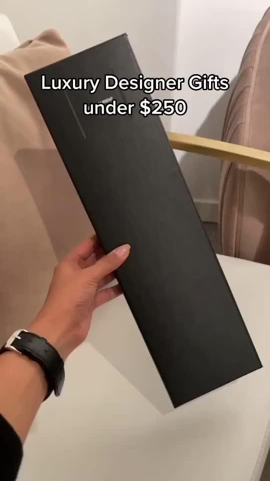 Luxury gifts under $250... yes please!!
