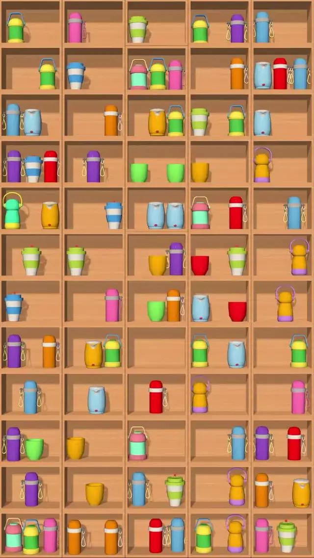 Find and match 3 same goods!