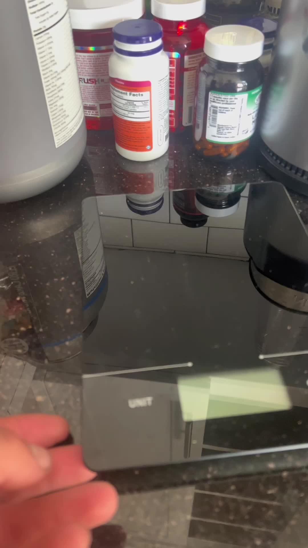 Track calories from your gallery.Try a healthy diet today!