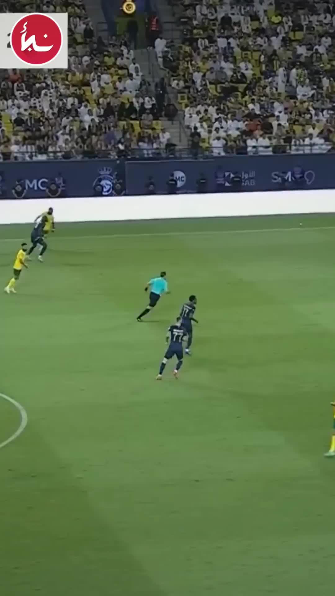 تابع أخبار ونتائج مباريات كرة القدم-إشعارات لحظية لكل أحداث المبارات مع كل الإحصائيات