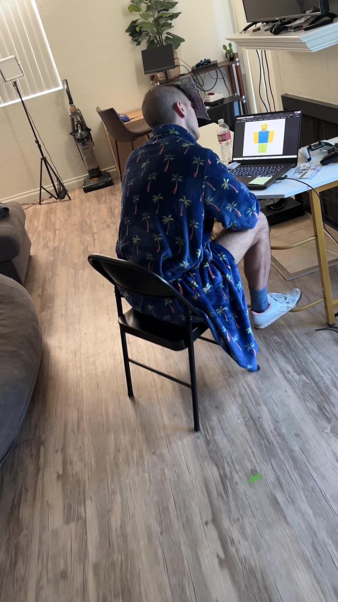 Create unique skins for your characters