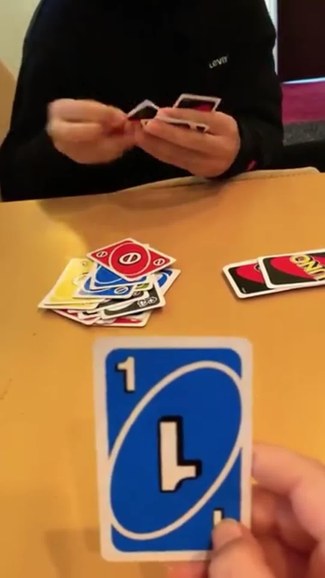 เล่นเกมกับเพื่อน