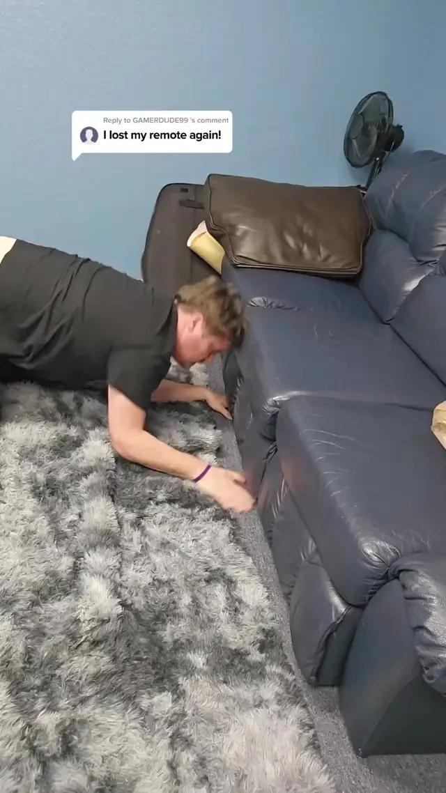 Remote Universal control TV, watching movies and playing games is fun and cool!